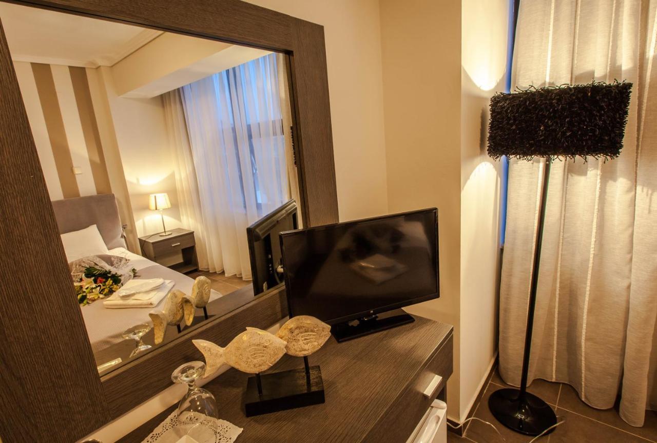Aqua Mare Sea Side Aparthotel 3*