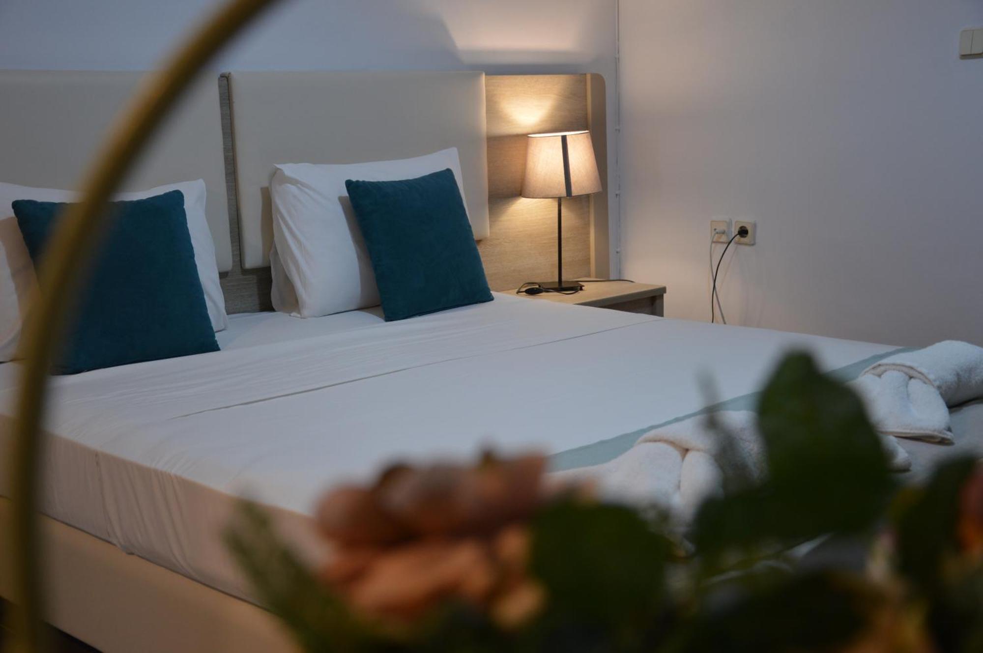 Aparthotel Aqua Mare Sea Side Nea Kallikrateia