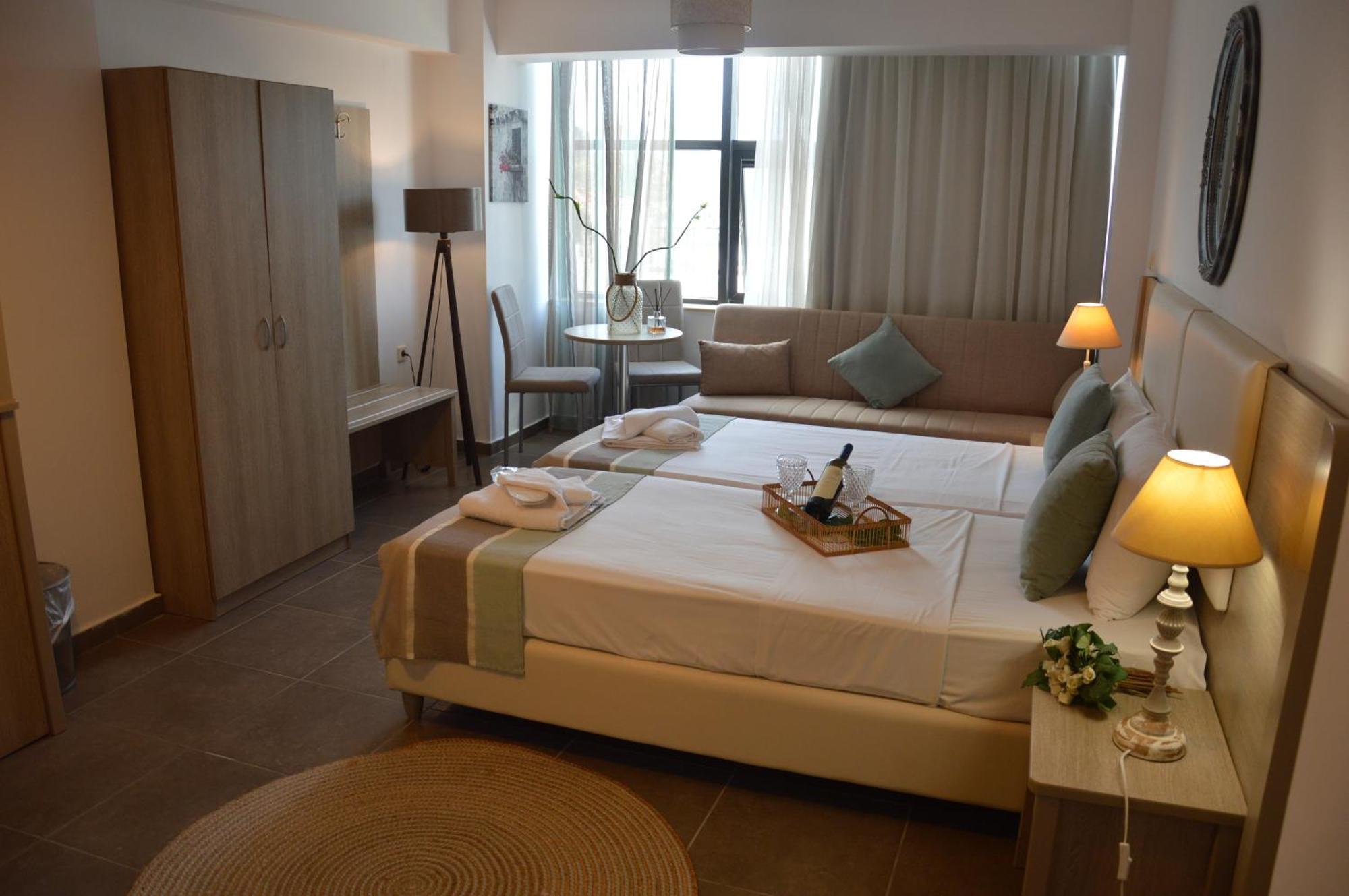 Aqua Mare Sea Side 3* Nea Kallikrateia