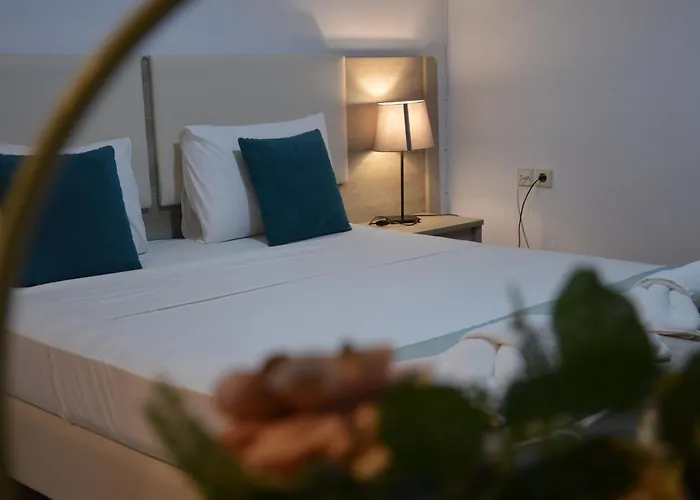 Aqua Mare Sea Side Rooms